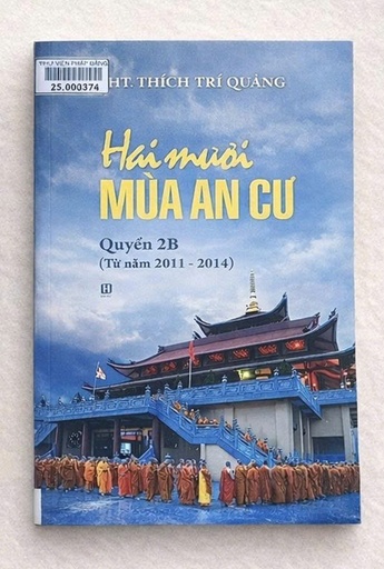 Hai mươi mùa an cư