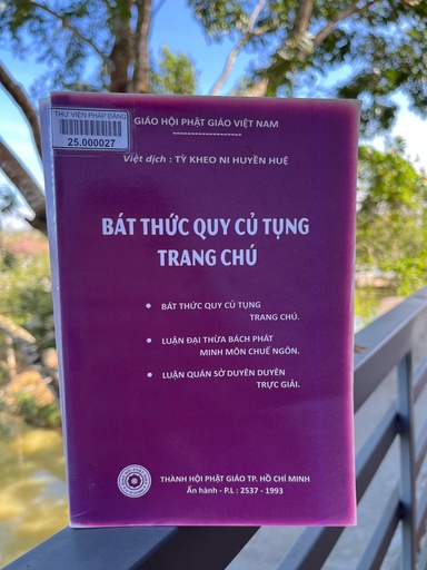Bát thức quy củ tụng trang chú