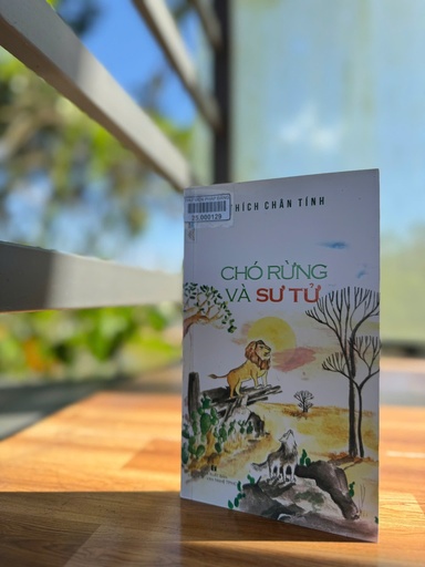 Chó rừng và sư tử